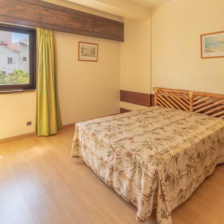Turial Old Town Ocean View Aparthotel Albufeira Luaran gambar