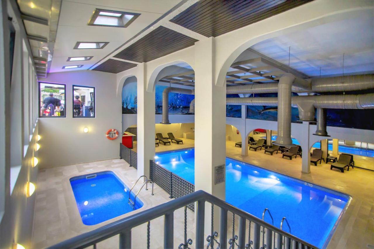 Turial Old Town Ocean View Aparthotel Albufeira Luaran gambar